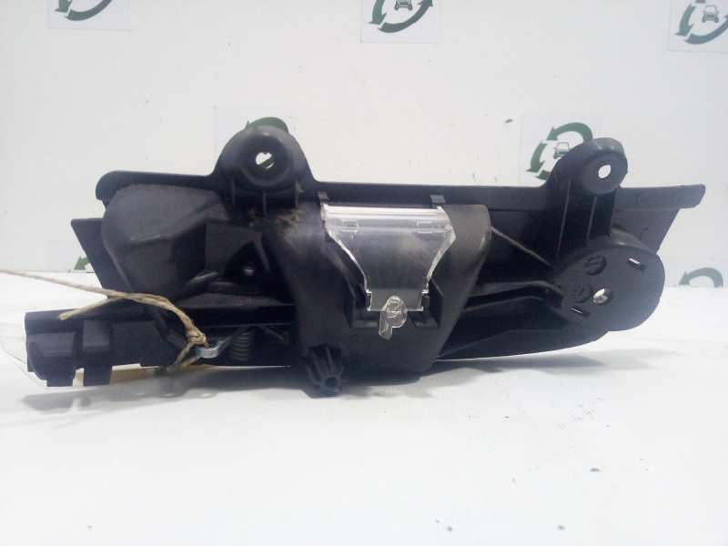 Recambio de maneta interior delantera derecha para seat exeo berlina (3r2) 2.0 tdi referencia OEM IAM 8E1837020  