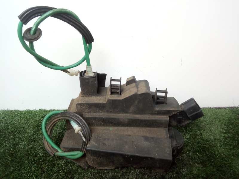 Recambio de cerradura puerta delantera derecha para fiat idea (135) 1.4 referencia OEM IAM 51708420 6.PINES 