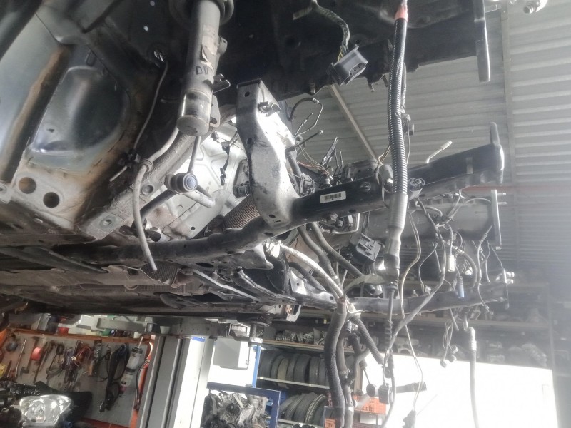 Recambio de puente delantero para mini mini countryman (r60) one d referencia OEM IAM 31119807744  