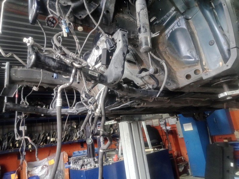 Recambio de puente delantero para mini mini countryman (r60) one d referencia OEM IAM 31119807744  