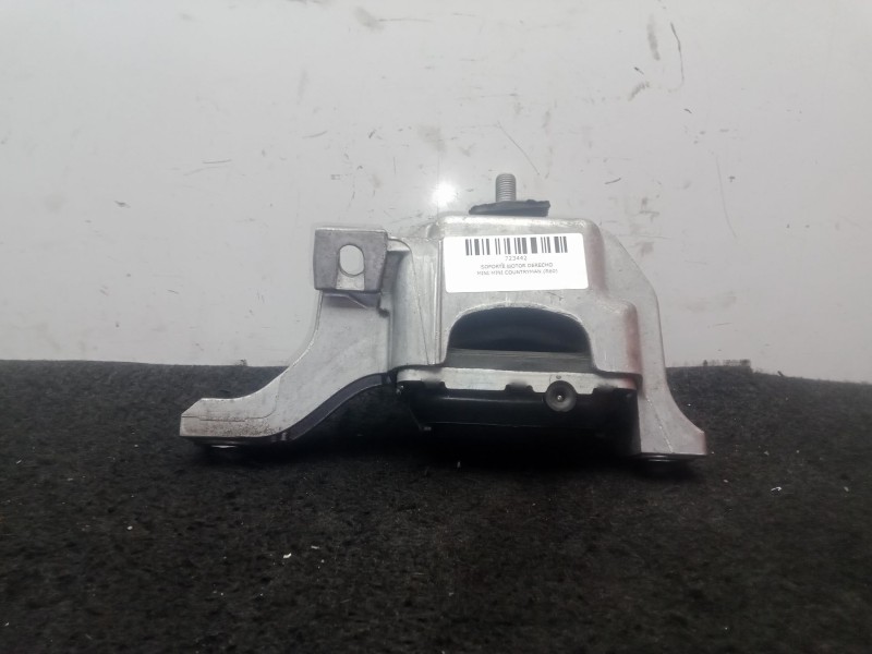 Recambio de soporte motor derecho para mini mini countryman (r60) one d referencia OEM IAM 677980501  