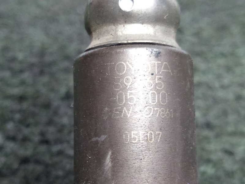 Recambio de sonda lambda para toyota avensis (_t25_) 2.0 (azt250_) referencia OEM IAM 8946505100 4.CABLES DENSO