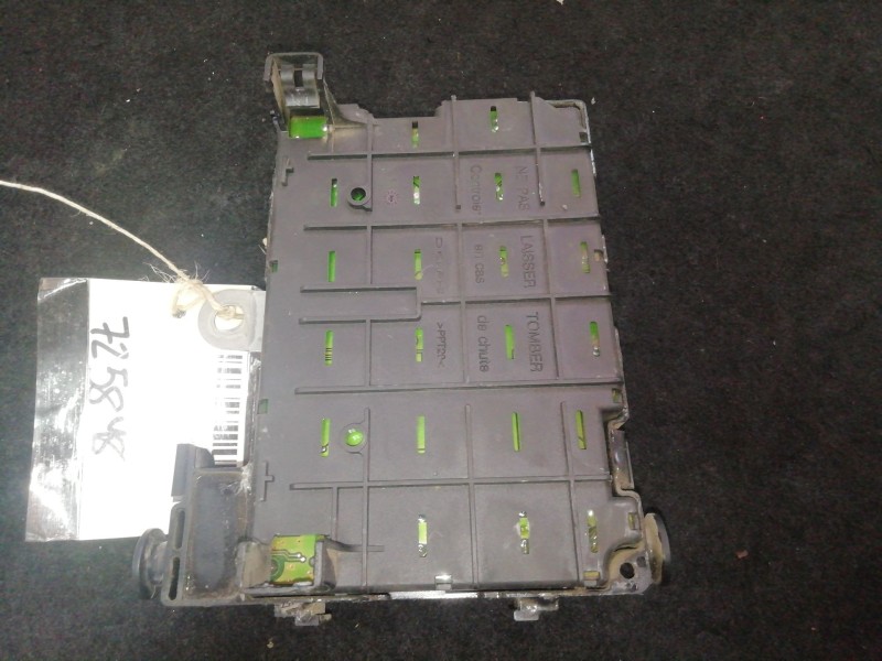 Recambio de caja reles / fusibles para peugeot 807 (eb_) 2.2 hdi referencia OEM IAM 9650664080 DELPHI BSMB3