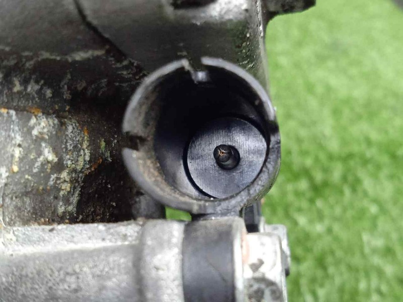 Recambio de compresor aire acondicionado para bmw serie 5 berlina (e39) 2.8 24v cat referencia OEM IAM 4472208023 DENSO - 5.CANA