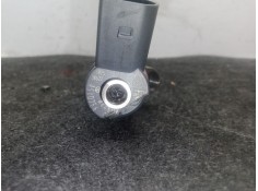 Recambio de inyector para bmw 1 (f20) 116 d referencia OEM IAM 0445110601 - 779844606  BOSCH 2