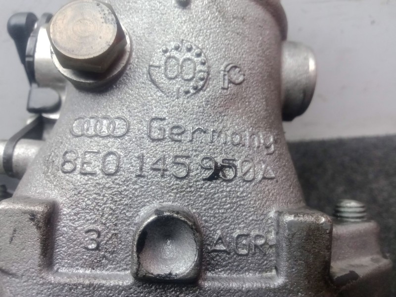 Recambio de caja mariposa para audi a4 b6 (8e2) 2.5 tdi quattro referencia OEM IAM 8E0145950A  