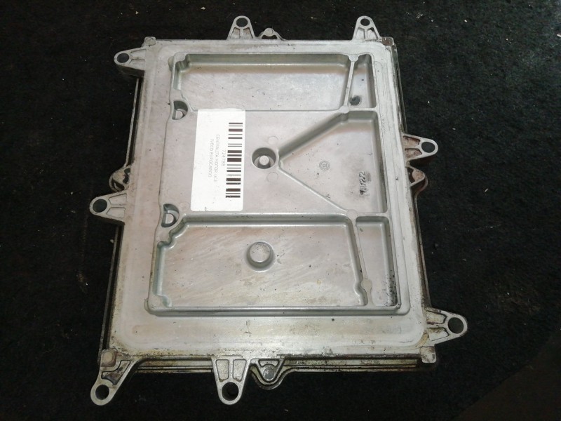 Recambio de centralita motor uce para iveco eurocargo 100e18 e5 referencia OEM IAM 0281020048 - 504122542  BOSCH