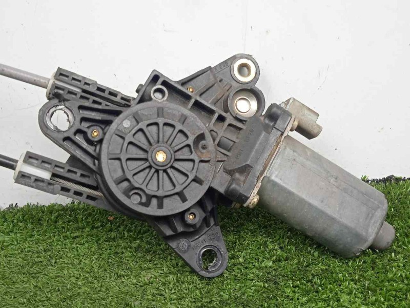 Recambio de elevalunas delantero derecho para peugeot 306 berlina 3/4/5 puertas (s2) 2.0 hdi cat referencia OEM IAM SINREFERENCI