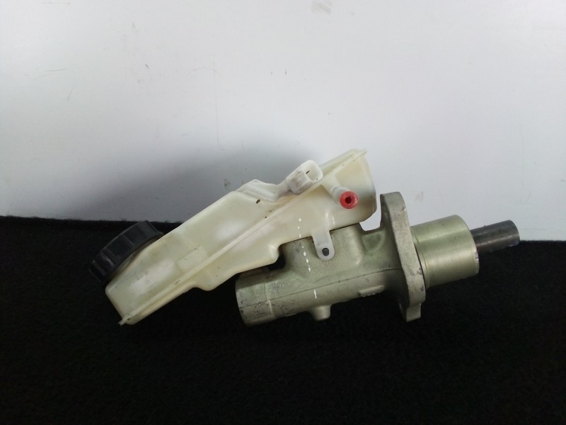 Recambio de bomba freno para ford focus berlina (cap) 1.6 16v cat referencia OEM IAM 03350891041  