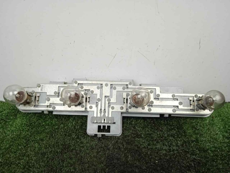 Recambio de portalamparas para opel zafira b 1.9 cdti referencia OEM IAM 752201 IZQUIERDO 