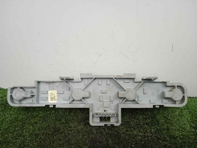 Recambio de portalamparas para opel zafira b 1.9 cdti referencia OEM IAM 752201 IZQUIERDO 
