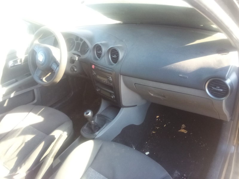 seat ibiza iii (6l1) del año 2008