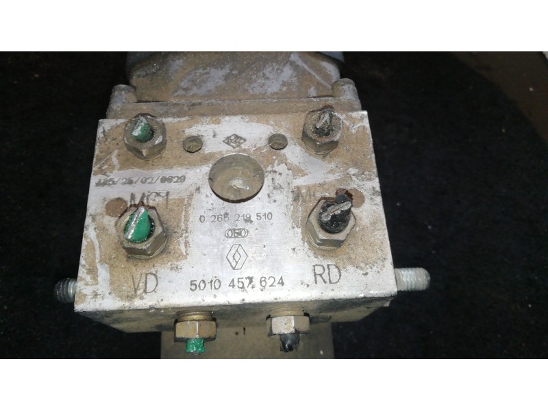 Recambio de abs para renault mascott 3.0 diesel referencia OEM IAM 0273004698 - 0265219510 - 5010457624  BOSCH