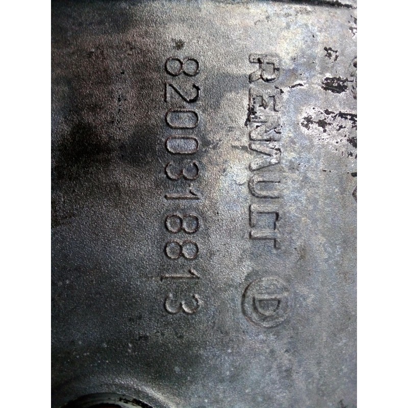 Recambio de carter para renault clio iii 1.5 dci diesel referencia OEM IAM 8200318813 CON SENSOR - SIN JUNTA 5 TORNILLOS SOPORTE