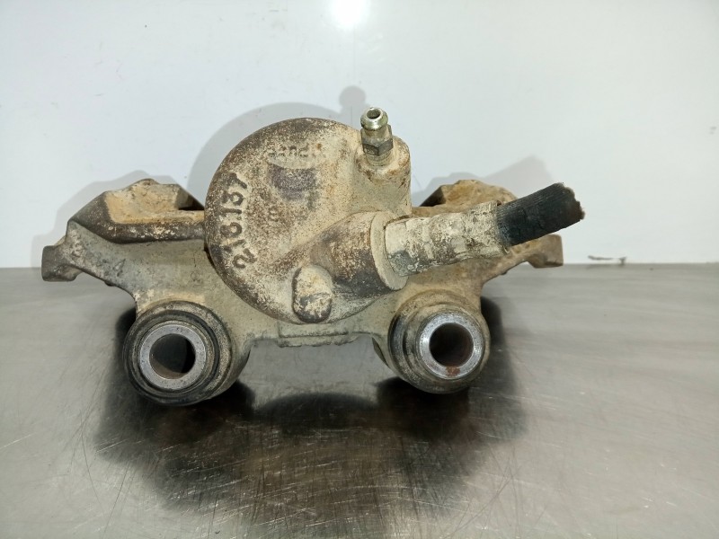 Recambio de pinza freno delantera derecha para renault 5 (b/c40) 1.4 referencia OEM IAM 216137 BENDIX 216137