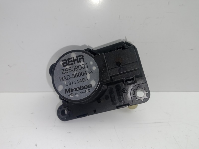 Recambio de motor apertura trampillas climatizador para peugeot 308 1.6 16v e-hdi fap referencia OEM IAM Z5509001-HAD36004A-1811