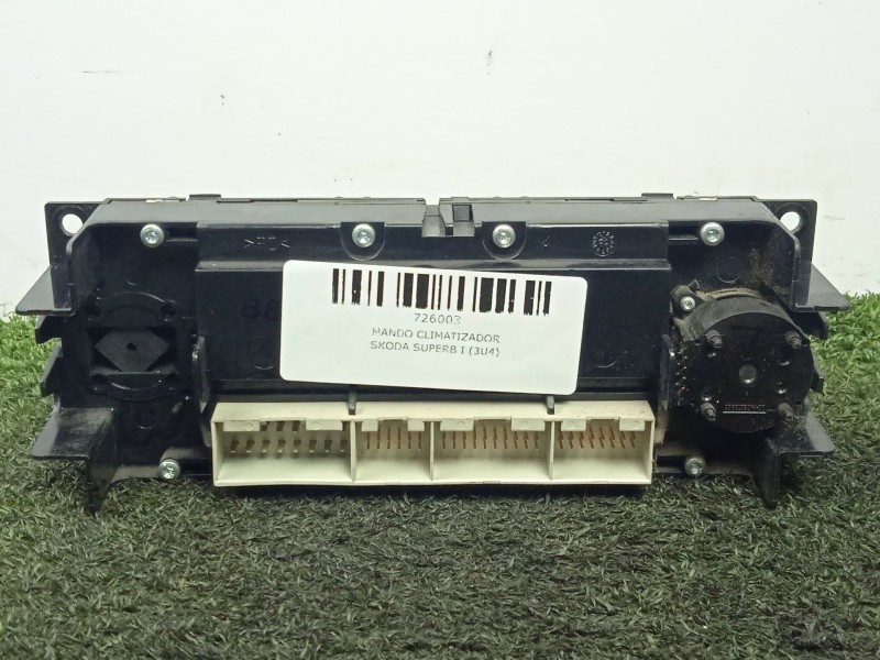 Recambio de mando climatizador para skoda superb i (3u4) 1.9 tdi referencia OEM IAM SIN.REFERENCIA  4.CONECTORES