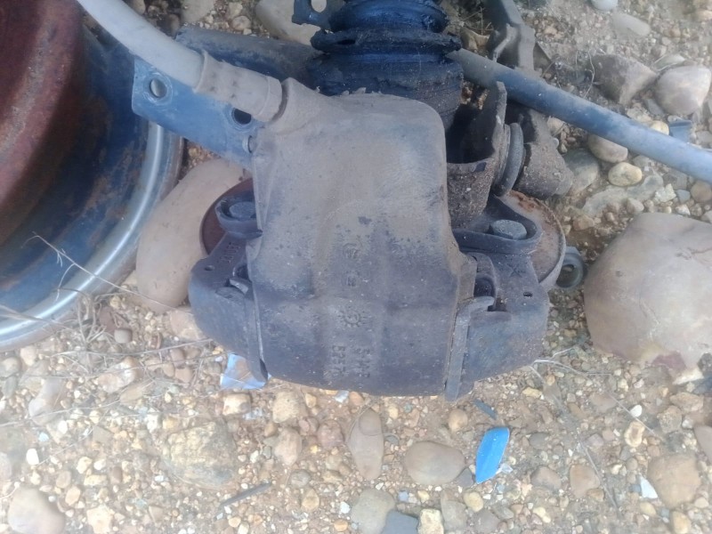 Recambio de pinza freno delantera derecha para seat marbella 0.9 referencia OEM IAM   