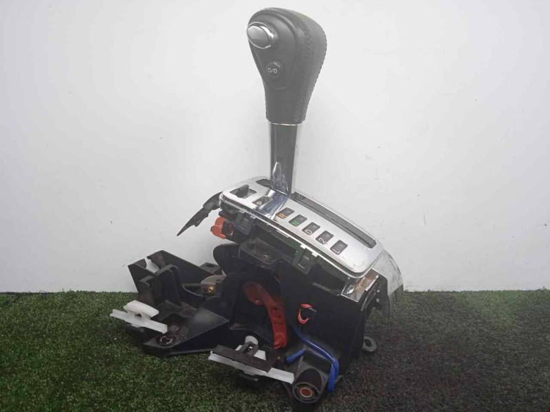 Recambio de palanca cambio para toyota corolla (e12) 1.6 16v referencia OEM IAM 3356012060 AUTOMATICA 