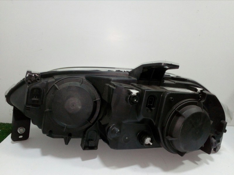 Recambio de faro derecho para fiat croma (194) 1.8 16v cat referencia OEM IAM 51801265 MATERIAL SIN USO 