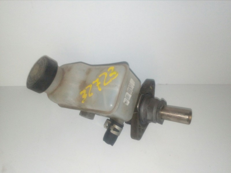 Recambio de bomba freno para toyota yaris 1.4 turbodiesel cat referencia OEM IAM 36095  