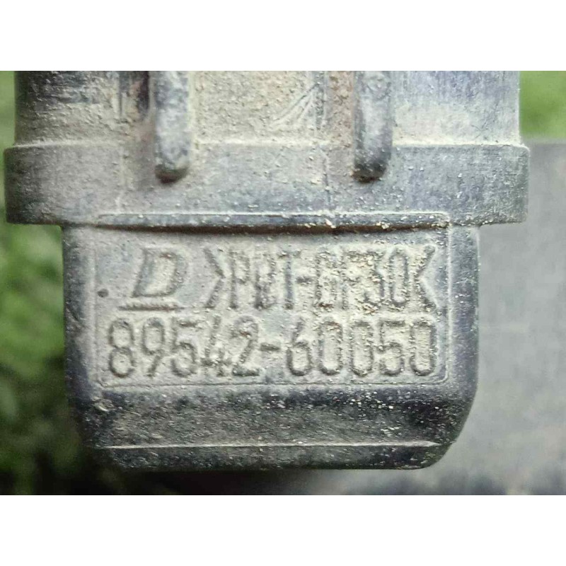 Recambio de sensor para toyota land cruiser (j15) 3.0 turbodiesel cat referencia OEM IAM 8954260050 SENSOR.ABS 