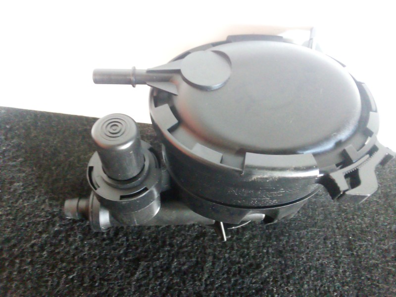 Recambio de filtro gasoil para peugeot 306 berlina 3/4/5 puertas (s2) 1.9 diesel referencia OEM IAM FC446 OVALADO 