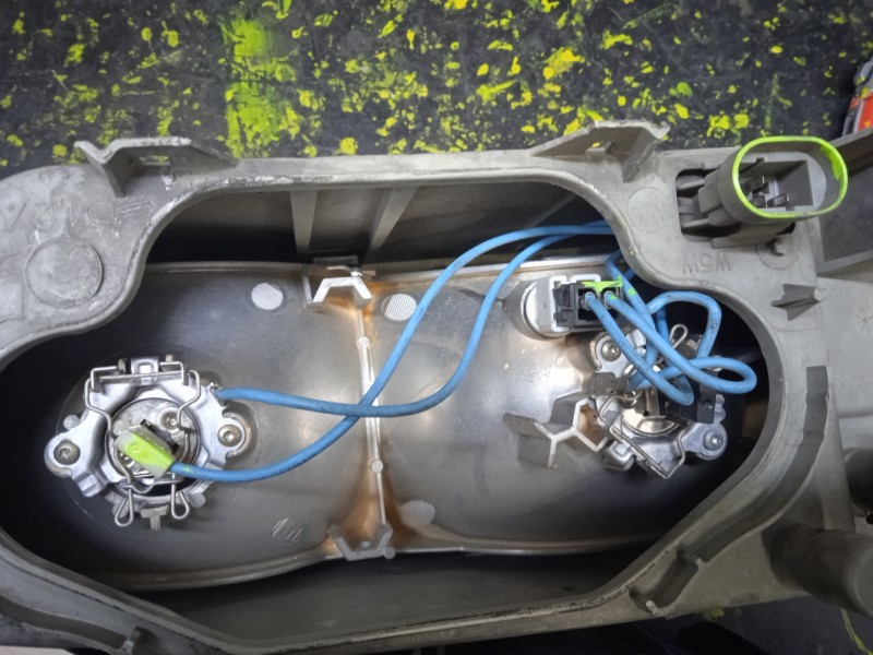 Recambio de faro izquierdo para renault 19 1.4 referencia OEM IAM 7700815995A 19..- 2.SERIE DOBLE.OPTICA