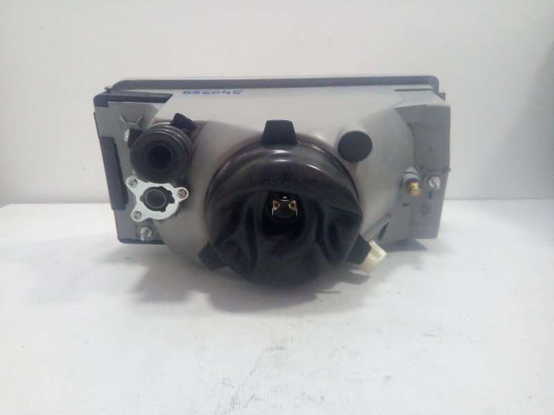 Recambio de faro izquierdo para fiat croma (182) 2.0 referencia OEM IAM 60945080 SIN USAR 