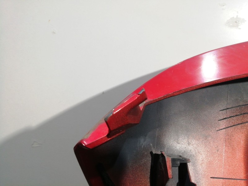 Recambio de aleron trasero para renault clio iv 1.5 dci diesel fap referencia OEM IAM  ROJO 