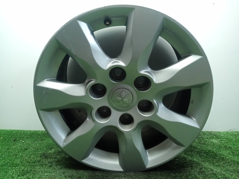 Recambio de llanta para mitsubishi montero (v80/v90) 3.2 di-d cat referencia OEM IAM  17´´PULGADAS LLANTAS - LLANTA
