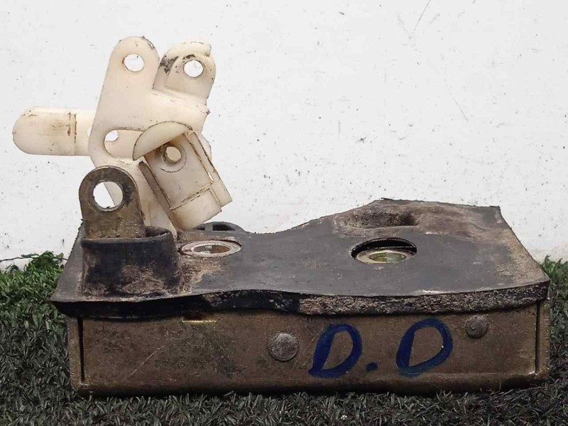 Recambio de cerradura puerta delantera derecha para audi 100 berlina (443) 2.2 referencia OEM IAM 443837016Q  