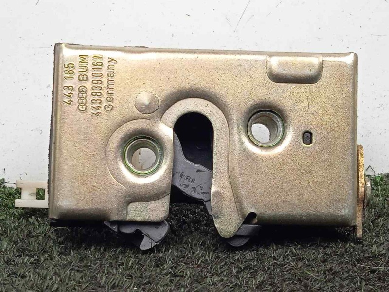 Recambio de cerradura puerta trasera derecha para audi 100 berlina (443) 2.2 referencia OEM IAM 443839016N  