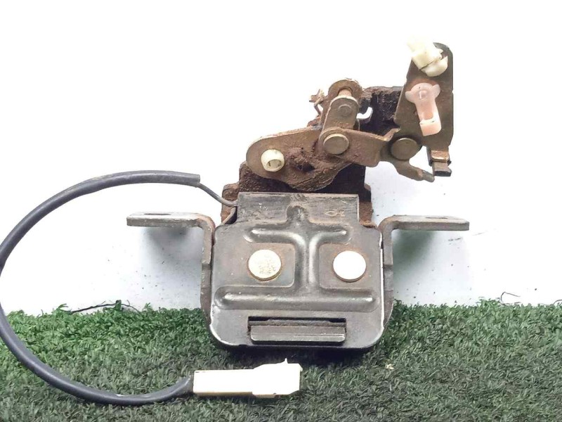 Recambio de cerradura maletero / porton para kia carens 2.0 crdi referencia OEM IAM  02-06 