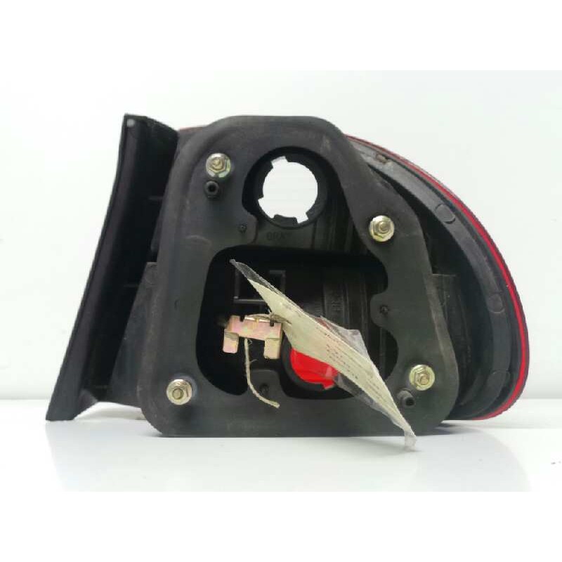 Recambio de piloto trasero izquierdo para daewoo lanos cool referencia OEM IAM  97-00 - 4.PUERTAS EXTERIOR