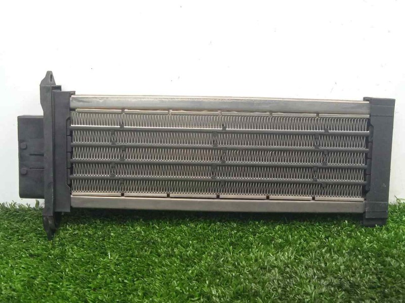 Recambio de calentador calefaccion para renault scenic ii 1.9 dci diesel referencia OEM IAM 664447A  