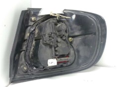 Recambio de piloto trasero izquierdo para nissan primera berlina (p11) referencia OEM IAM  96-99 - BLANCO / ROJO EXTERIOR - 4.PU 2