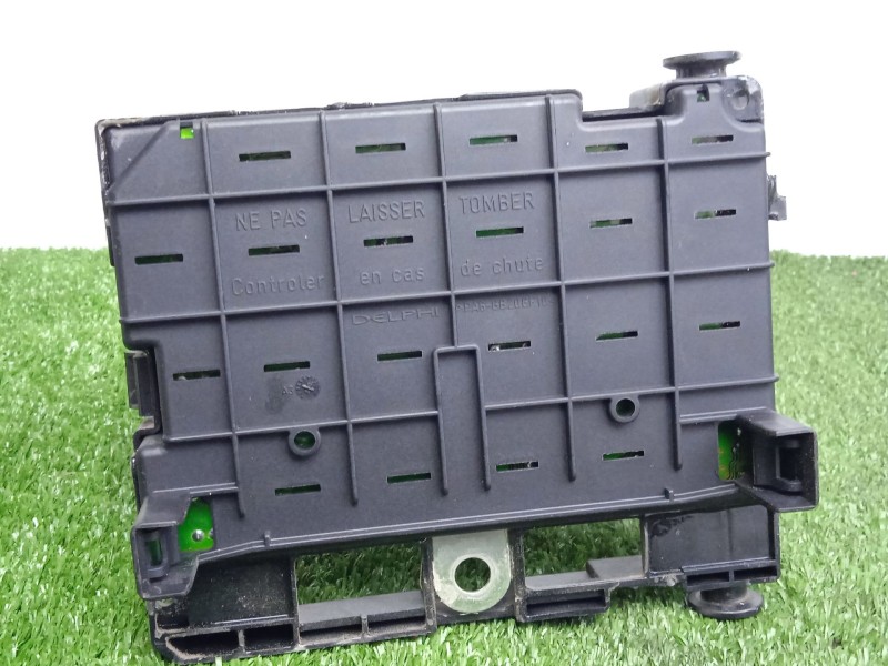 Recambio de caja reles / fusibles para citroën xsara (n1) 1.4 hdi referencia OEM IAM 9646405280 - BSMB3 DELPHI 