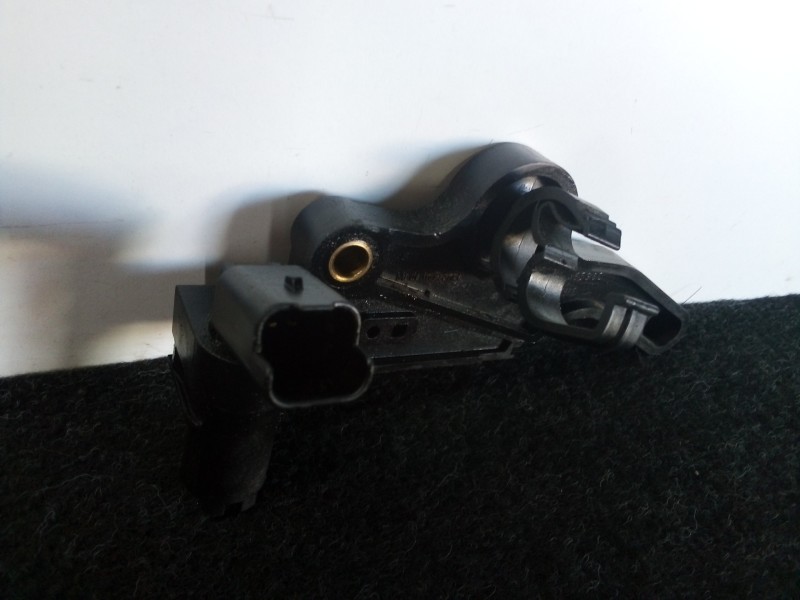 Recambio de captador volante motor para citroën c4 berlina 1.4 16v referencia OEM IAM 9637465980  