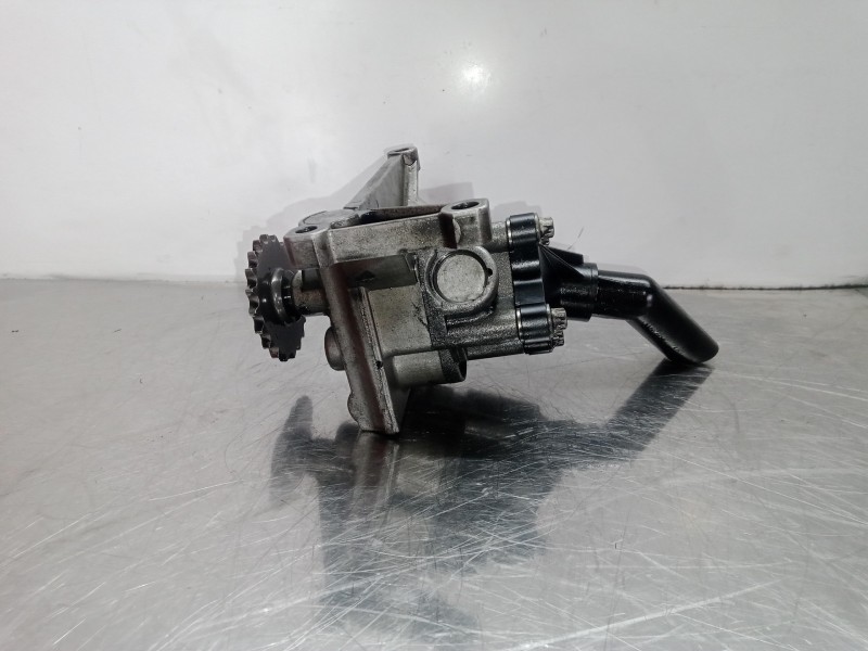 Recambio de bomba aceite para chrysler pt cruiser (pt) 2.2 crd cat referencia OEM IAM A6641860015  