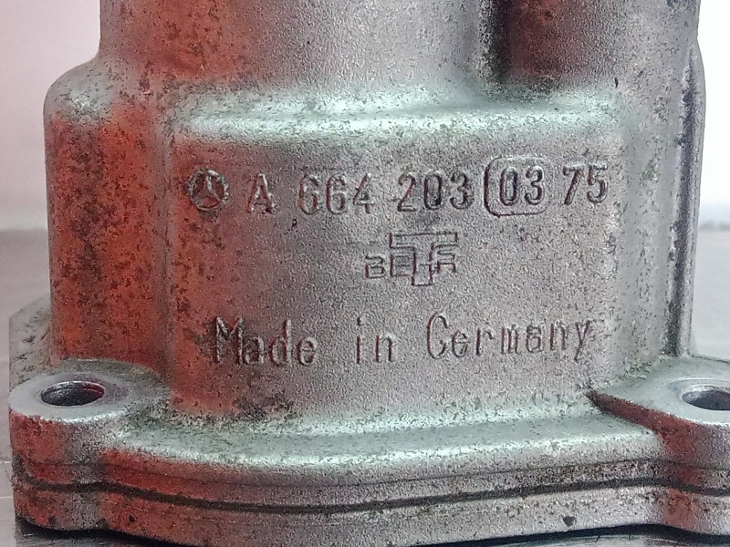 Recambio de termostato para chrysler pt cruiser (pt) 2.2 crd cat referencia OEM IAM A6642030375  