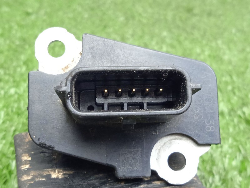 Recambio de caudalimetro para nissan x-trail ii (t31) 2.0 dci 4x4 referencia OEM IAM 226807S000  5.PINES