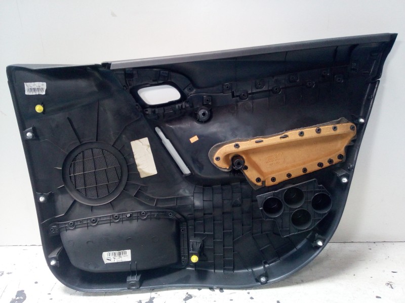Recambio de guarnecido puerta delantera izquierda para citroën c3 1.1 referencia OEM IAM 96835050ZM  