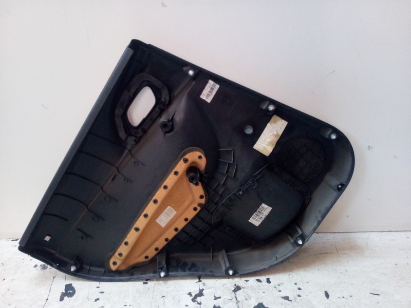 Recambio de guarnecido puerta trasera derecha para citroën c3 1.1 referencia OEM IAM   