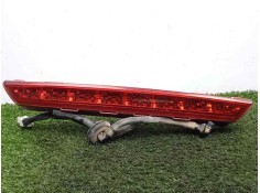 Recambio de luz central de freno para kia sportage 1.6 crdi cat referencia OEM IAM 92700F1000  