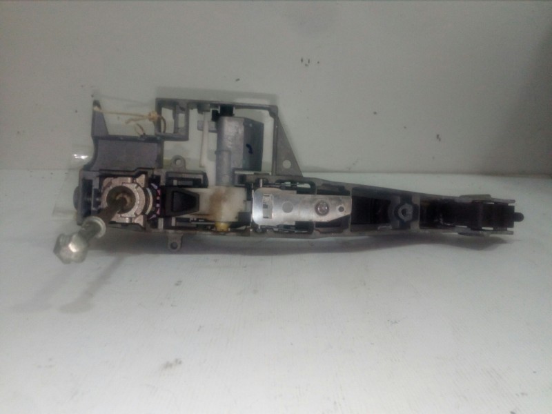 Recambio de maneta exterior delantera izquierda para citroën c3 1.1 referencia OEM IAM 111671ZP5G1 - 9684560080  