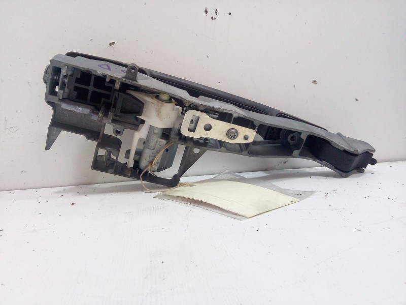 Recambio de maneta exterior delantera derecha para citroën c3 1.1 referencia OEM IAM 111670ZP5D1 - 9684559980  