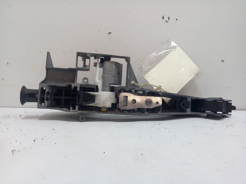 Recambio de maneta exterior trasera izquierda para citroën c3 1.1 referencia OEM IAM 111671ZP5G1 - 9684560080  