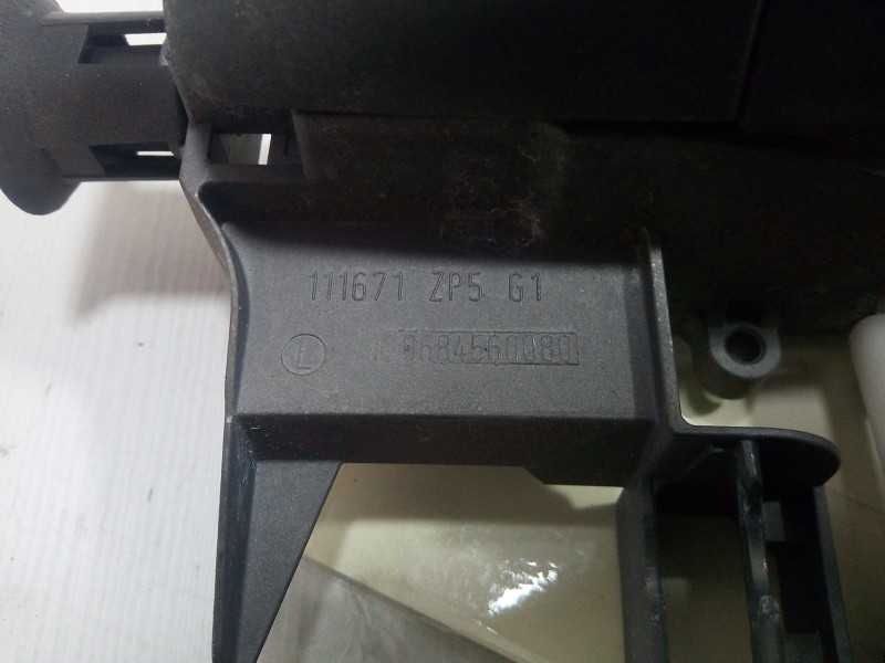 Recambio de maneta exterior trasera izquierda para citroën c3 1.1 referencia OEM IAM 111671ZP5G1 - 9684560080  