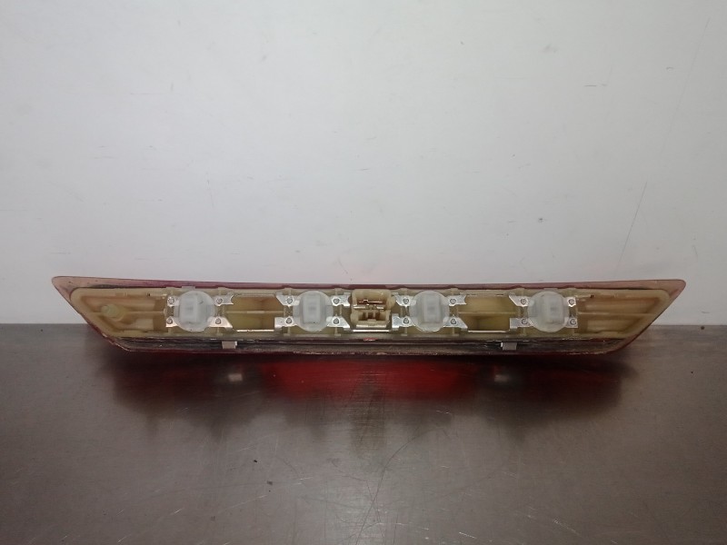 Recambio de luz central de freno para citroën c3 1.1 referencia OEM IAM 9683116580  